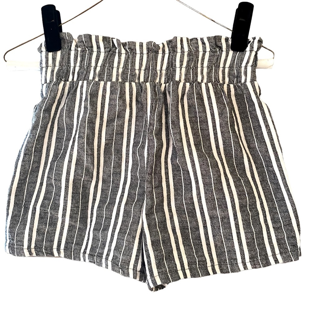 Wild Fable paperbag waist shorts XS